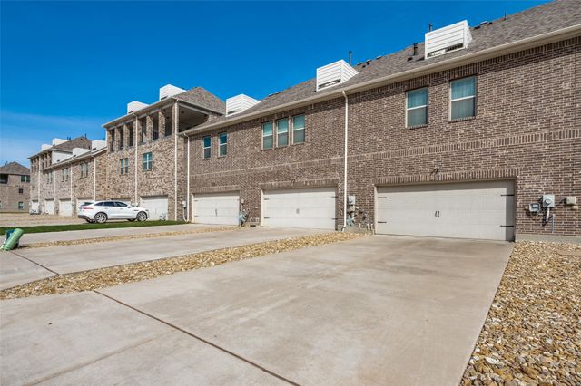 1560 Windermere Way, Farmers Branch, TX 75234