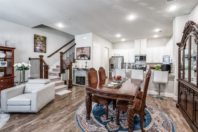 1560 Windermere Way, Farmers Branch, TX 75234