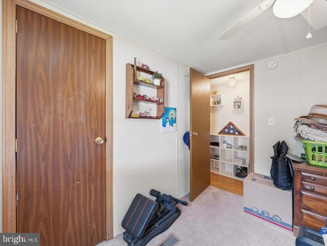 21 ROBIN, Shippensburg, PA 17257