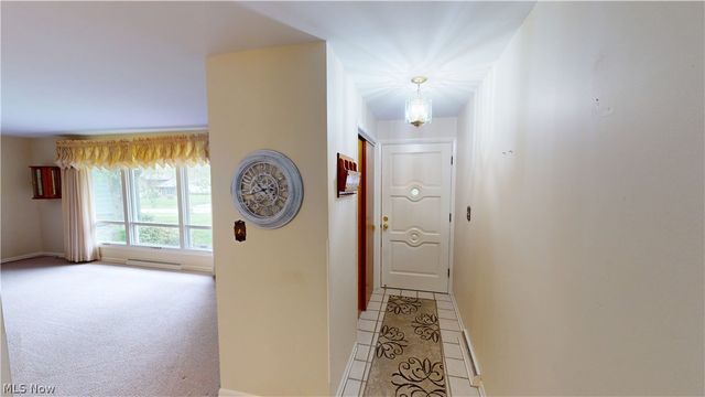 326 Bowman Drive, Kent, OH 44240