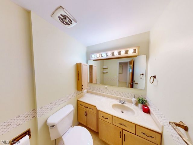 326 Bowman Drive, Kent, OH 44240