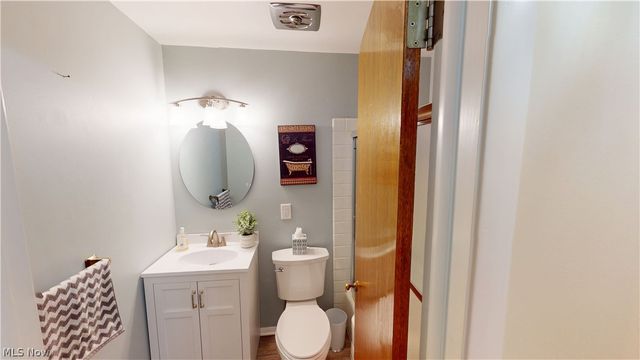 326 Bowman Drive, Kent, OH 44240