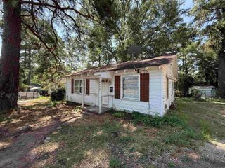 2303 Barkman Street, Arkadelphia, AR 71923