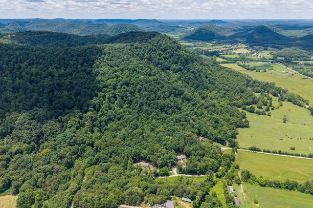 220 Long Branch Rd. Road, Berea, KY 40403