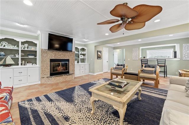 1528 Ocean Boulevard, St. Simons Island, GA 31522