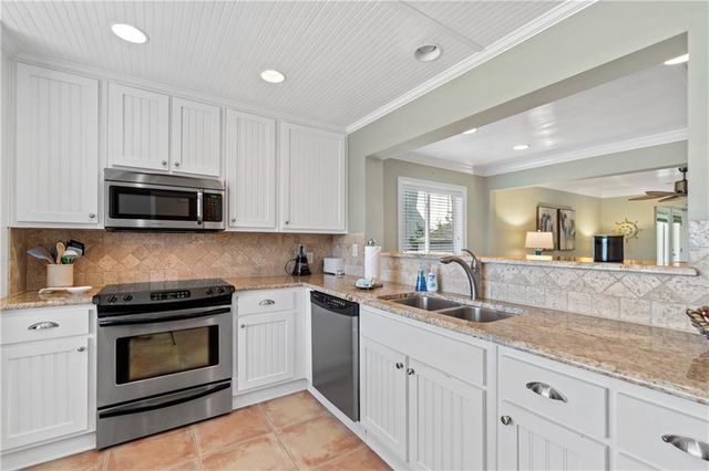1528 Ocean Boulevard, St. Simons Island, GA 31522