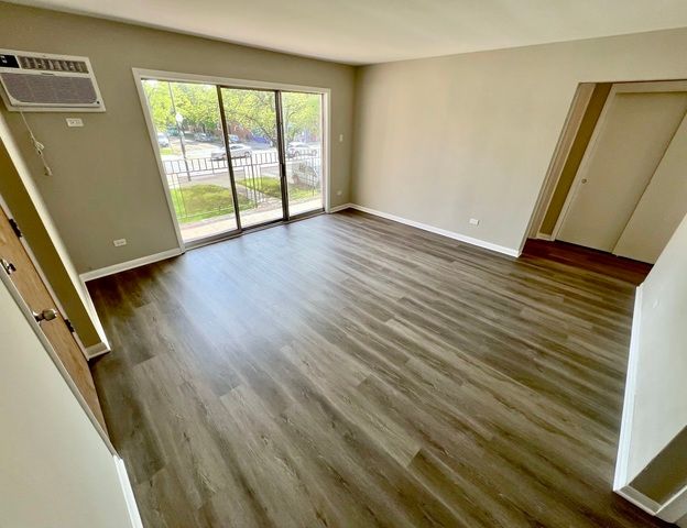 5849 S Francisco Avenue 2A, Chicago, IL 60629
