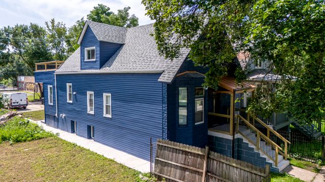 845 W 50th Place, Chicago, IL 60609