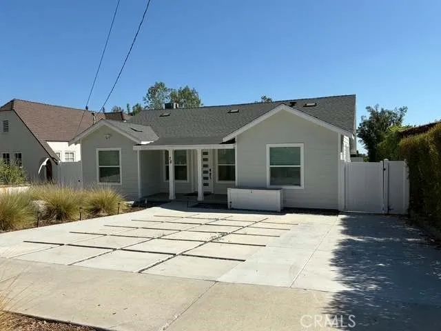 78 E Highland Avenue, Sierra Madre, CA 91024