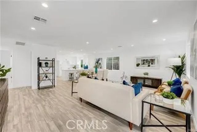 78 E Highland Avenue, Sierra Madre, CA 91024