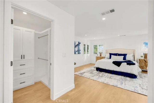78 E Highland Avenue, Sierra Madre, CA 91024