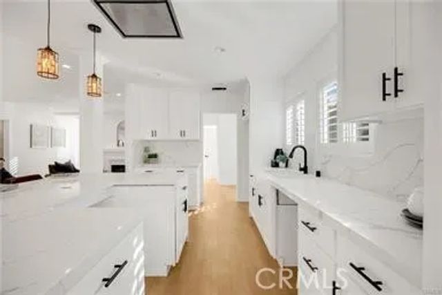 78 E Highland Avenue, Sierra Madre, CA 91024