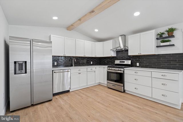 857 BUTTONWOOD AVE, Spring City, PA 19475