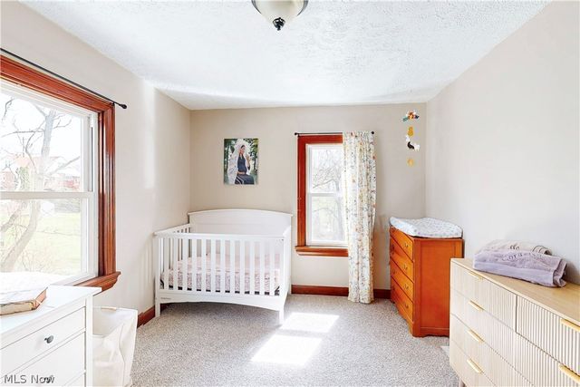 701 Lovers Lane, Steubenville, OH 43953