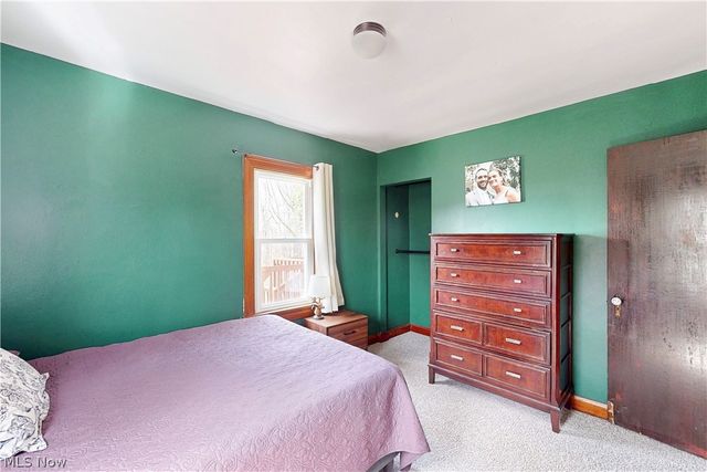 701 Lovers Lane, Steubenville, OH 43953