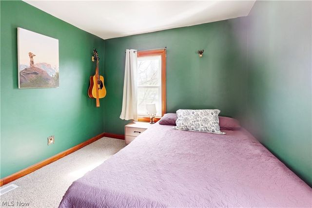 701 Lovers Lane, Steubenville, OH 43953