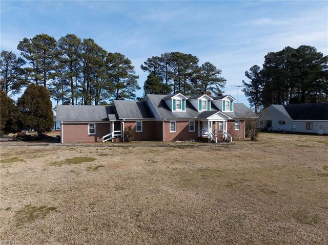 2406 Hallieford RD, Hallieford, VA 23068