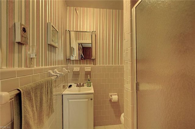 2406 Hallieford RD, Hallieford, VA 23068