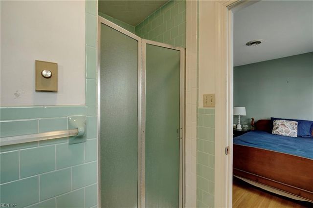 2406 Hallieford RD, Hallieford, VA 23068