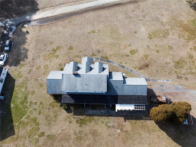 2406 Hallieford RD, Hallieford, VA 23068