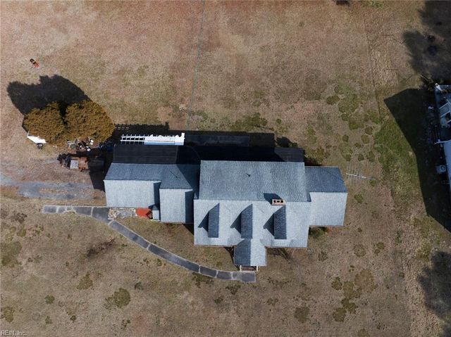 2406 Hallieford RD, Hallieford, VA 23068