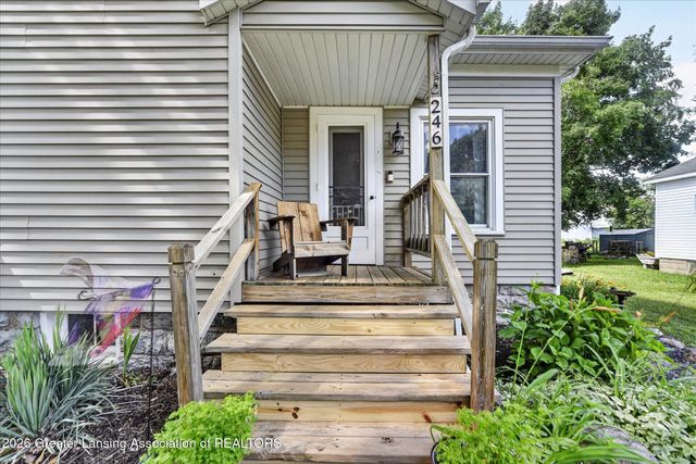 246 Washington Street, Sunfield, MI 48890
