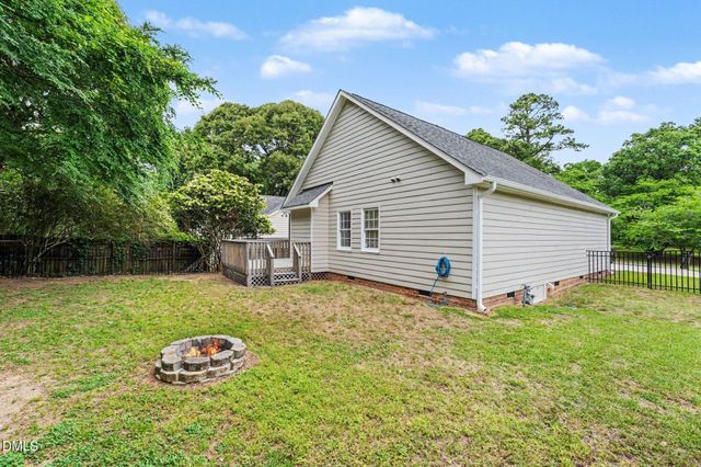 1601 Forest Lynks Drive, Wake Forest, NC 27587