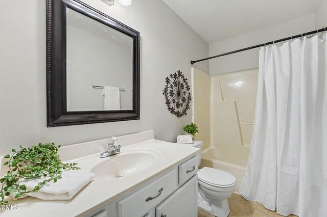 1601 Forest Lynks Drive, Wake Forest, NC 27587