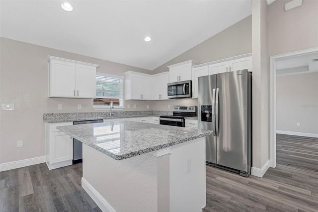 17 CEDAR TREE RUN, Ocala, FL 34472