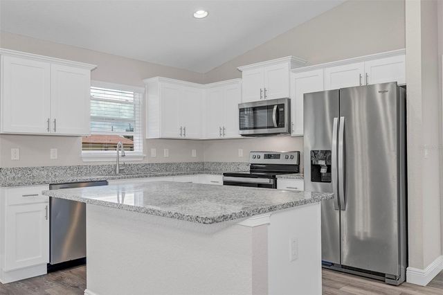 17 CEDAR TREE RUN, Ocala, FL 34472