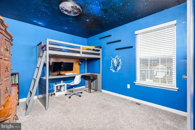 294 AYLESBURY LN, Martinsburg, WV 25403