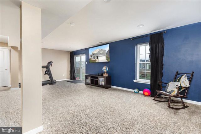 294 AYLESBURY LN, Martinsburg, WV 25403