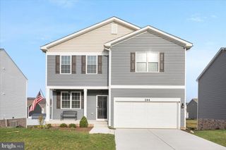 294 AYLESBURY LN, Martinsburg, WV 25403