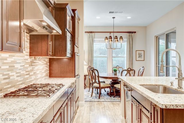 417 Rosina Vista Street, Las Vegas, NV 89138