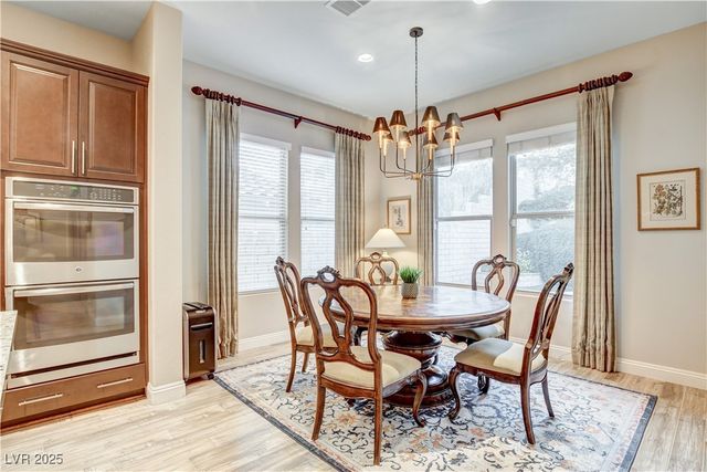 417 Rosina Vista Street, Las Vegas, NV 89138