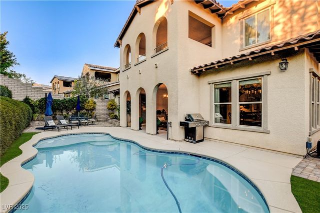 417 Rosina Vista Street, Las Vegas, NV 89138