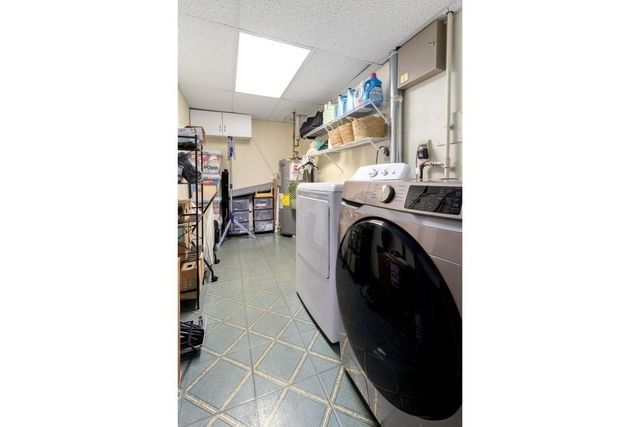 29 Angela Lane 29, Watertown, MA 02472