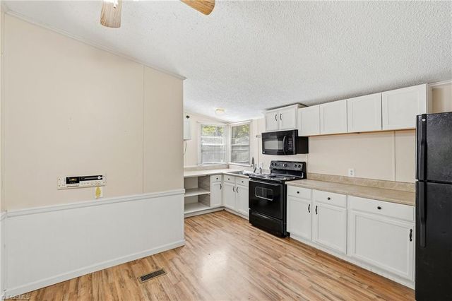 351 Poplar Drive, Lexington, NC 27292