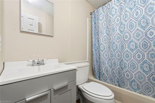 351 Poplar Drive, Lexington, NC 27292