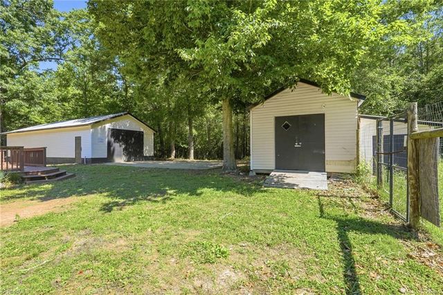 351 Poplar Drive, Lexington, NC 27292
