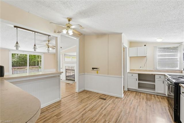 351 Poplar Drive, Lexington, NC 27292