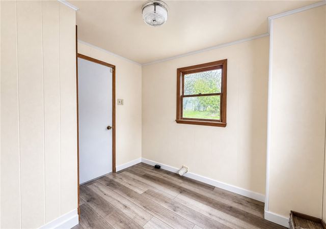 1106 Delaware St, Export, PA 15632