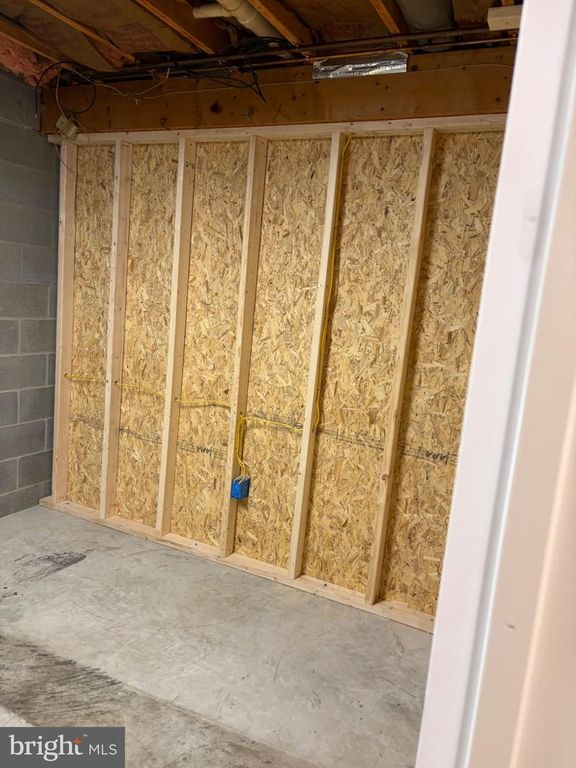 Image 14 of property listing at 1006 REBECCA STREET, Carlisle, PA 17013