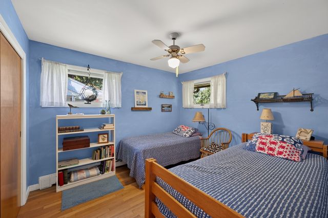61 Highland Avenue, Dartmouth, MA 02747