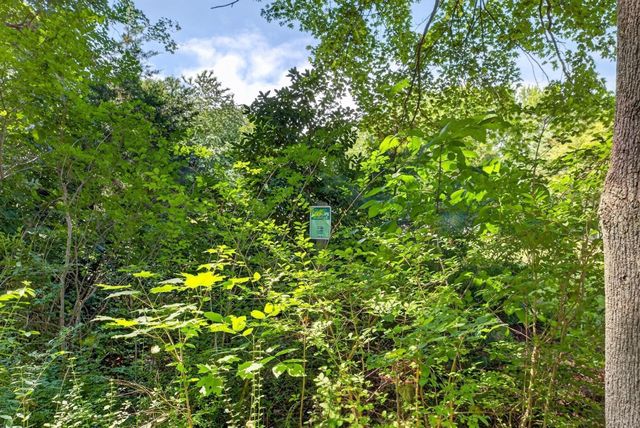 61 Highland Avenue, Dartmouth, MA 02747