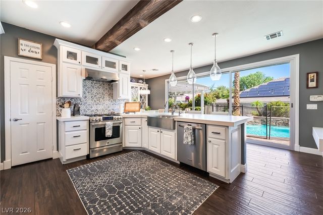 1892 Woodhaven Drive, Henderson, NV 89074