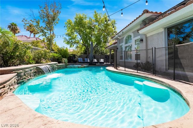 1892 Woodhaven Drive, Henderson, NV 89074