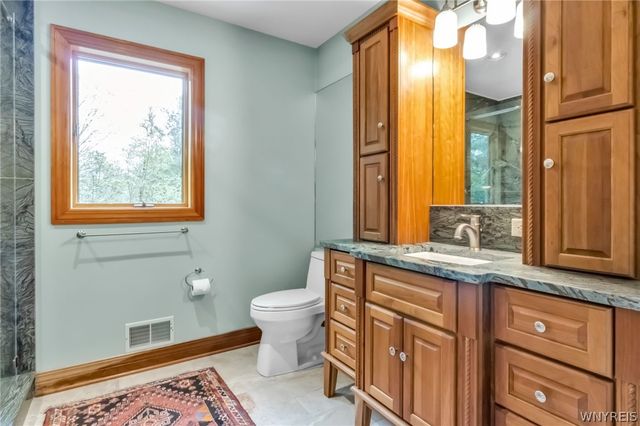 7239 South Abbott Road, Boston, NY 14075