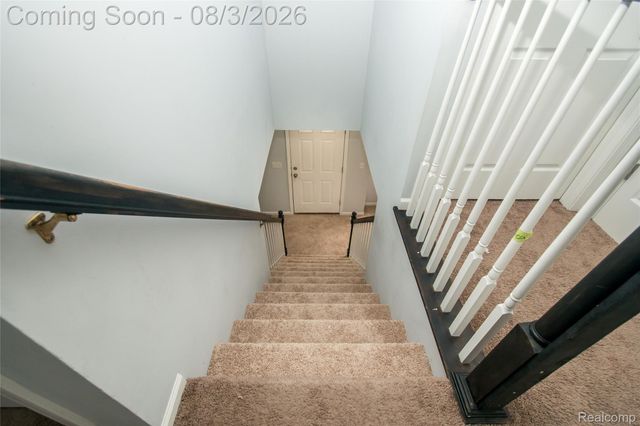 2649 Konrad Ct, Auburn Hills, MI 48326