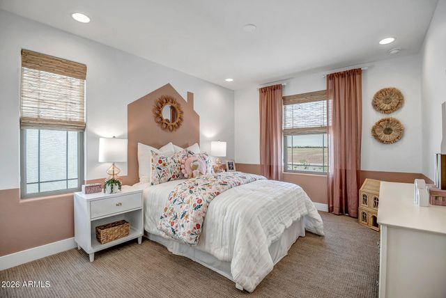 43232 N HINOKI Street, San Tan Valley, AZ 85140